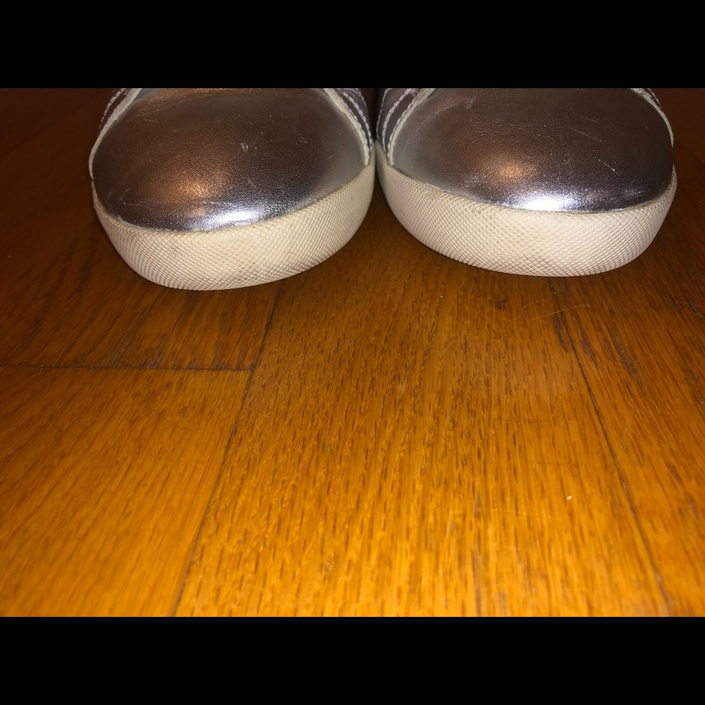 Metallic leather Dior sneakers - Picture 5 of 8